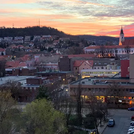 Apartamento K1 Panoramic Szekszárd